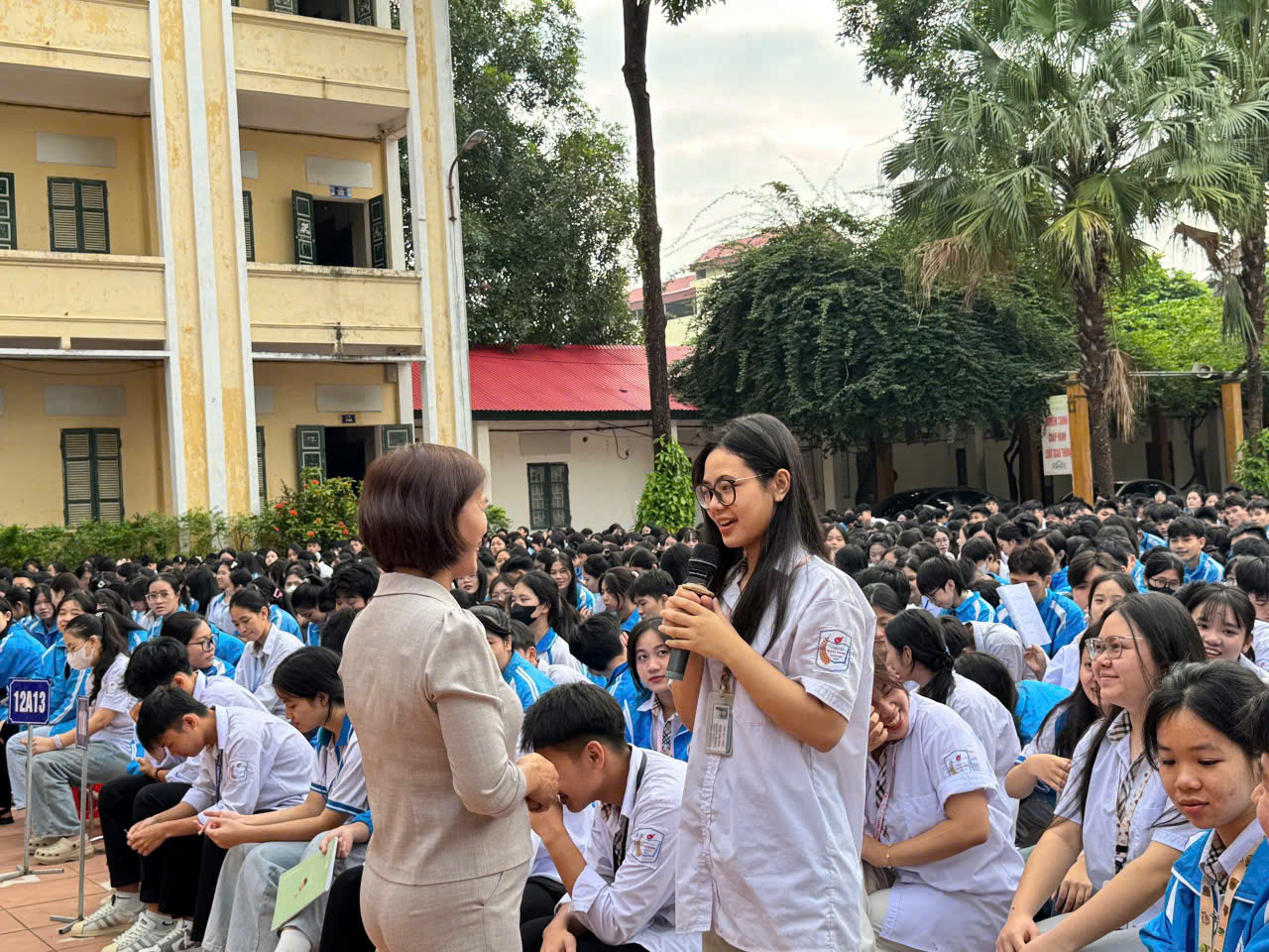 TUYÊN TRUYỀN, KIẾN THỨC CHĂM SÓC SỨC KHỎE SINH SẢN CHO VỊ THÀNH NIÊN CHO HỌC SINH TRUNG HỌC PHỔ THÔNG HAI BÀ TRƯNG NĂM 2025