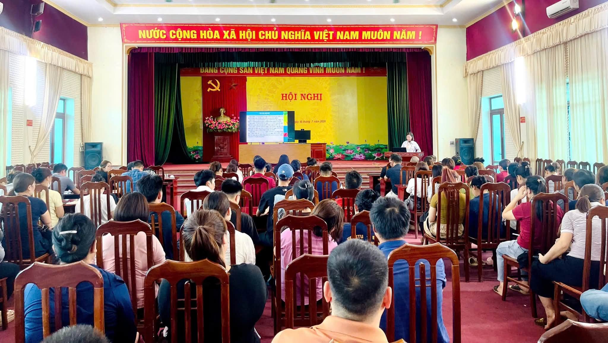 🥗 TRẠM Y TẾ XÃ HẠ BẰNG TỔ CHỨC TẬP HUẤN KIẾN THỨC CHUYÊN MÔN VỀ AN TOÀN THỰC PHẨM (ATTP) CHO 160 CƠ SỞ KINH DOANH DỊCH VỤ ĂN UỐNG TRÊN ĐỊA BÀN XÃ